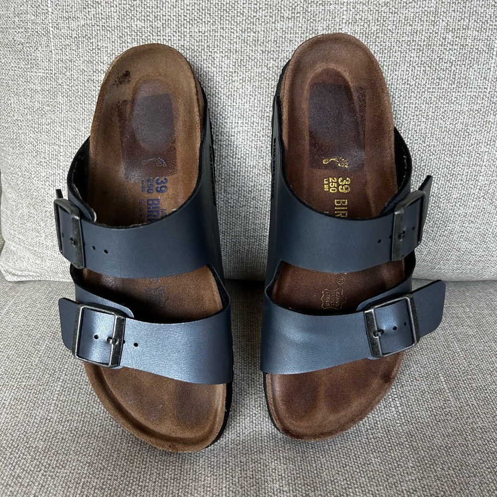 Women's Birkenstock Arizona Slide Sandal size 39